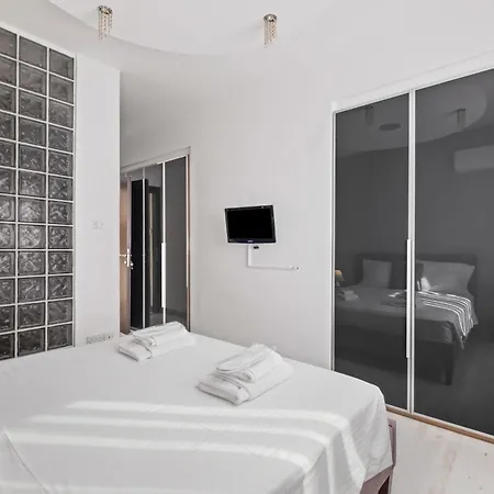 Parkside 2 Bedroom Appartement *