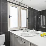 Parkside 2 Bedroom *
