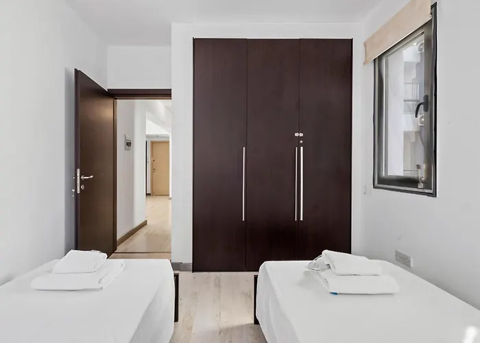 Parkside 2 Bedroom Apartament